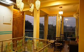 Hotel Mahishmati Palace