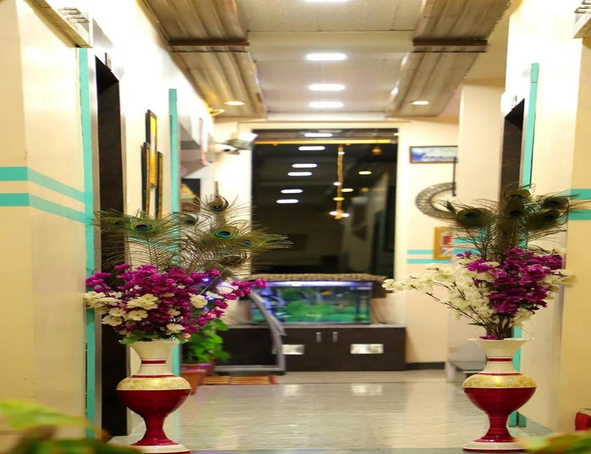 Hotel Mahishmati Palace Maheshwar Exterior photo