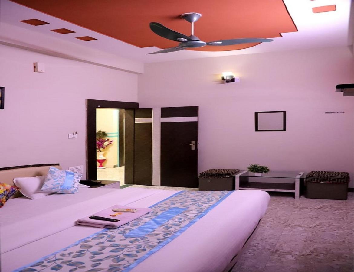 Hotel Mahishmati Palace Maheshwar Exterior photo