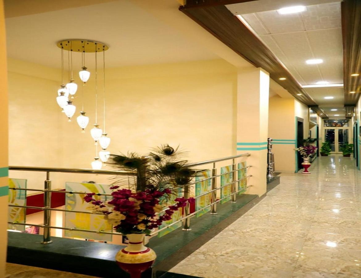 Hotel Mahishmati Palace Maheshwar Exterior photo