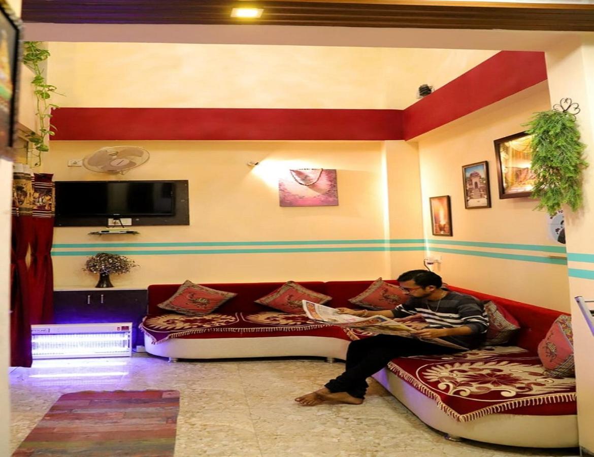 Hotel Mahishmati Palace Maheshwar Exterior photo